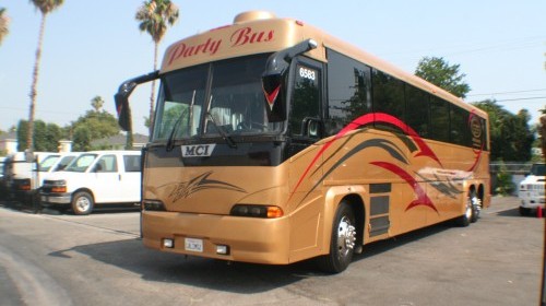 Reserve your Luxury Party Bus From Los Angeles Party Bus